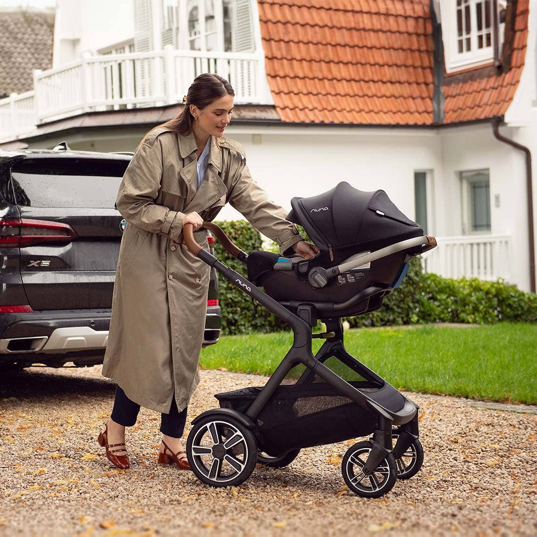 Nuna demi travel system discount