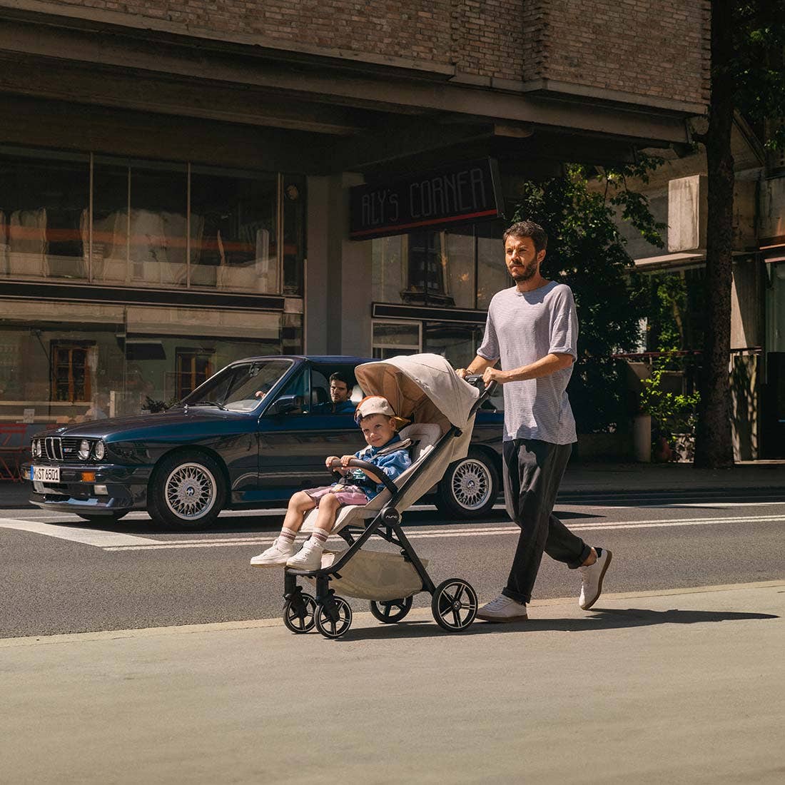 Nuna TRVL lx Stroller | Compact & Luxe
