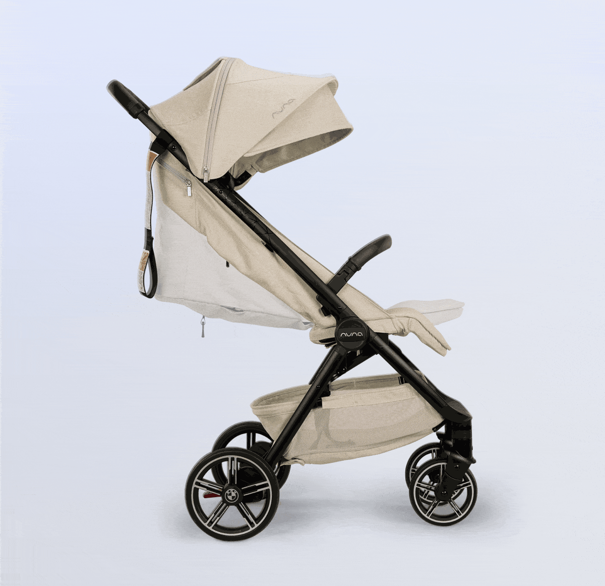 Nuna x BMW TRVL lx stroller in Mica